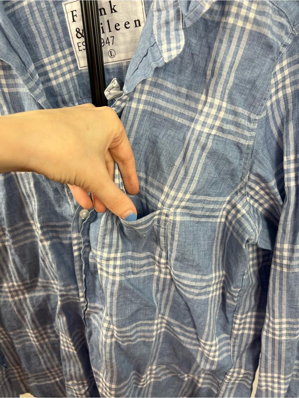 Frank & Eileen Barry Italian Linen Blue Plaid Button Down Shirt Size Large - Picture 4 of 9